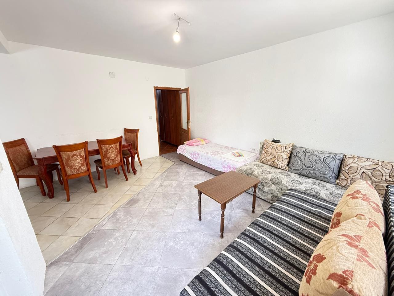 MRE-property Karadağ (3) 🏡 Bar Ilino'da Satılık Daire – 67 m²