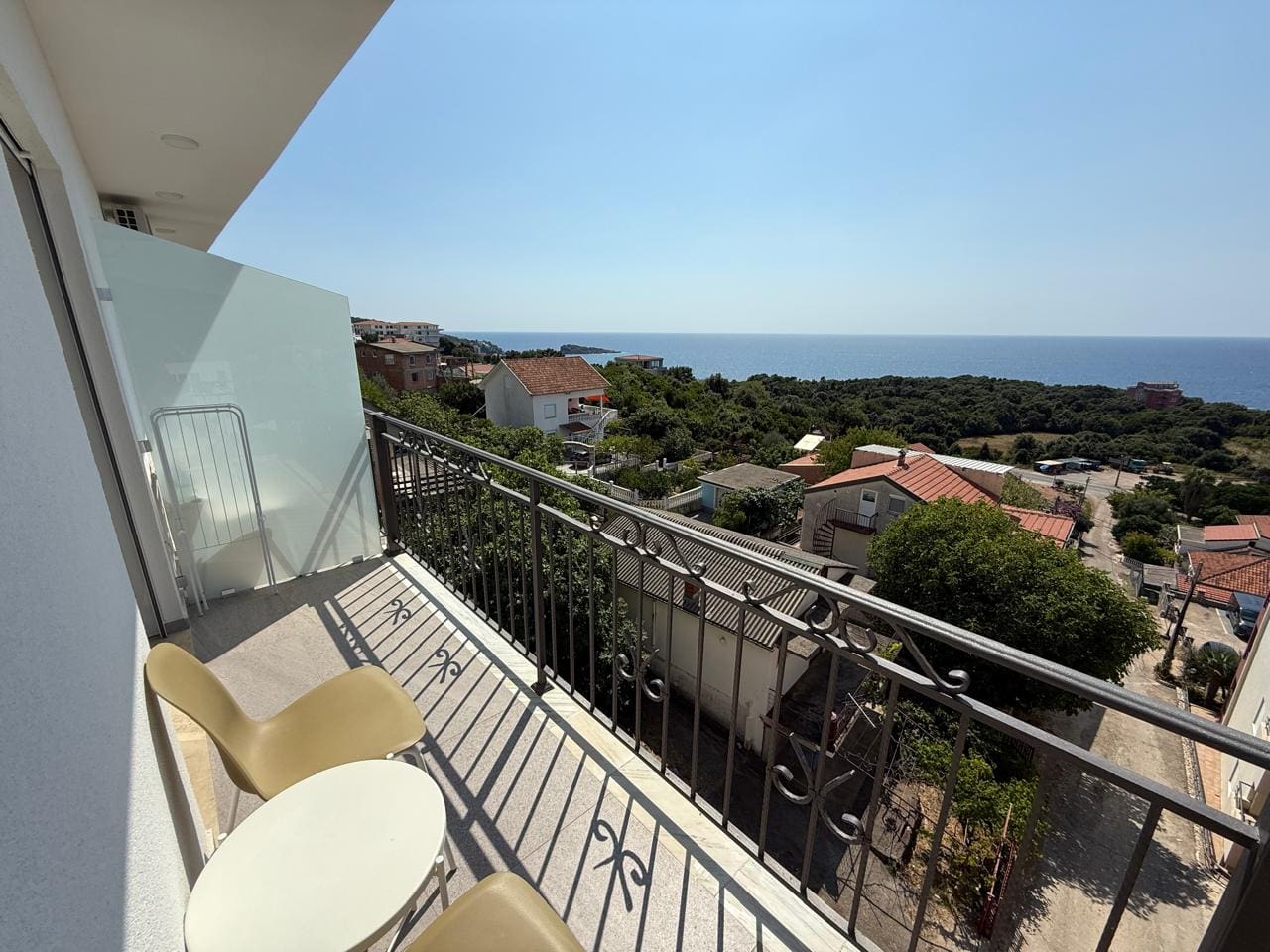 Montenegro Estates Montenegro (1) Stilvolle Wohnung zu verkaufen in Utjeha