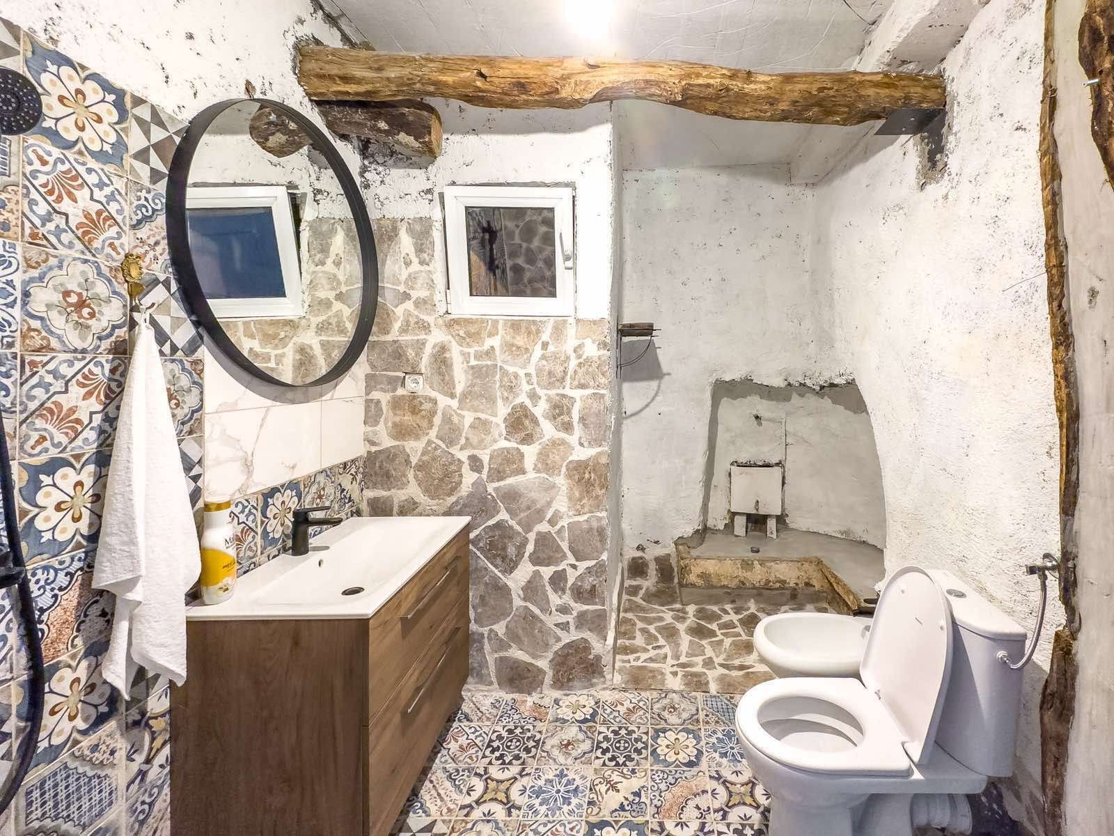 Montenegro Estates Crna Gora (13) Kamena kuća u Dobroj Vodi – 240m² sa prekrasnim pogledom — Crna Gora