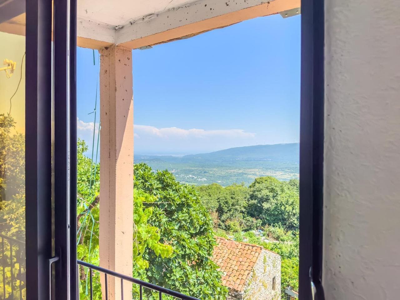 Montenegro Estates Crna Gora (18) Kamena kuća u Dobroj Vodi – 240m² sa prekrasnim pogledom — Crna Gora