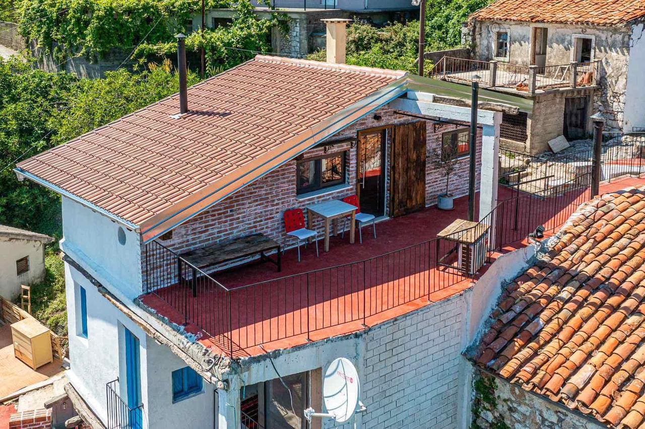 Montenegro Estates Crna Gora (21) Kamena kuća u Dobroj Vodi – 240m² sa prekrasnim pogledom — Crna Gora