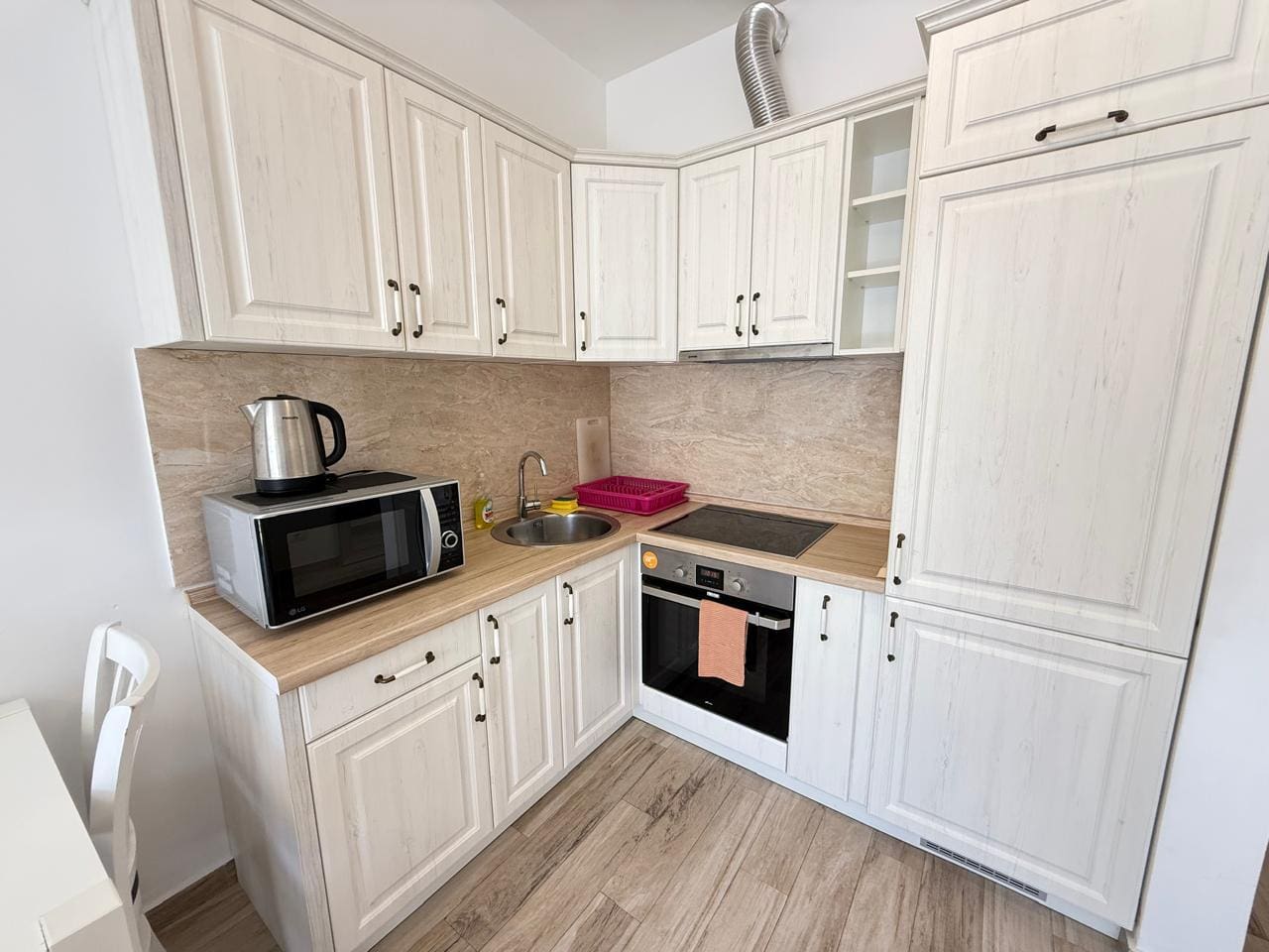 Montenegro Estates Crna Gora (7) Garsonjera na prodaju u Dobroj Vodi – 38 m² — Crna Gora