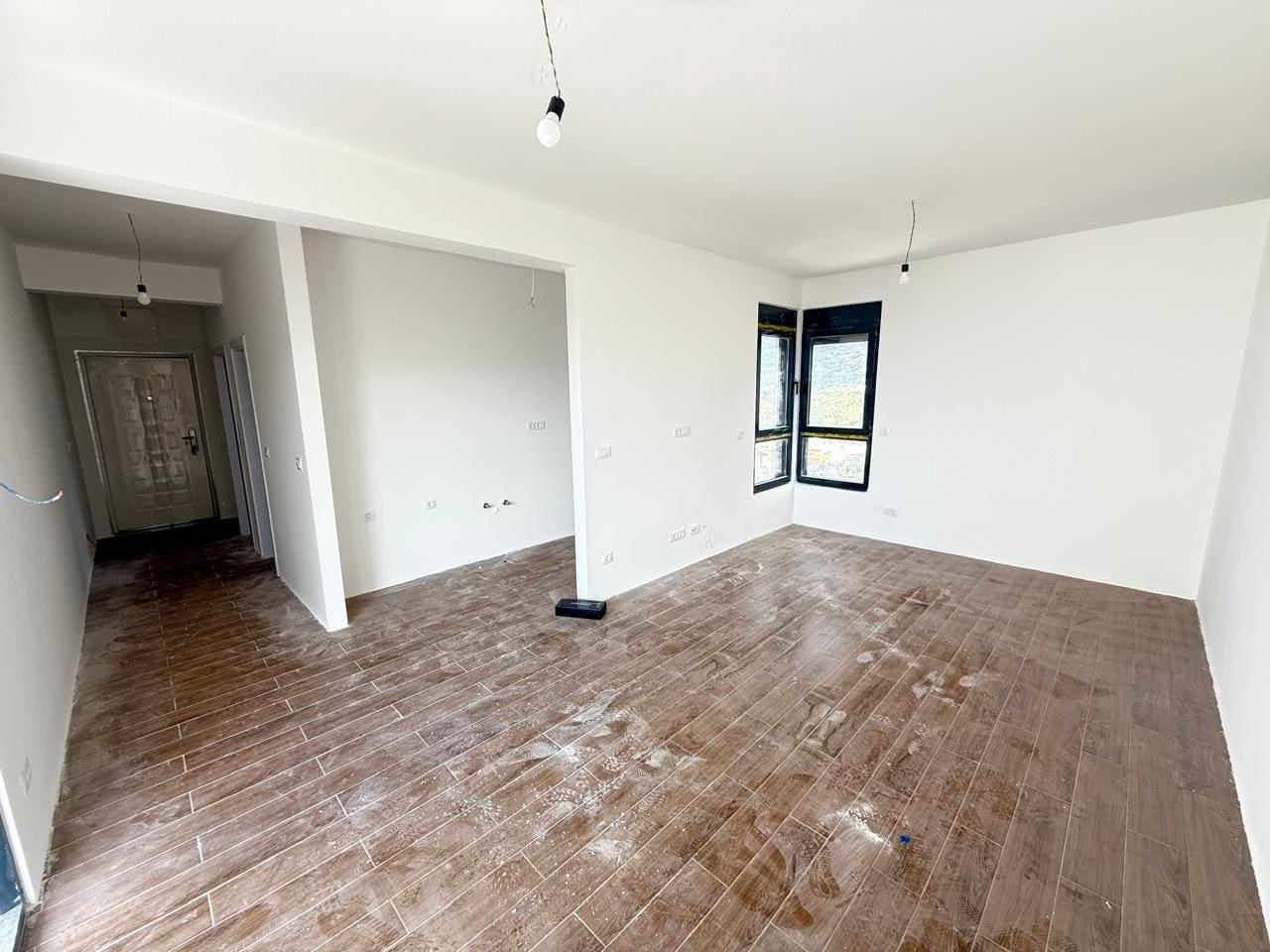 Montenegro Estates Черногория (8) Новая квартира в Добра Вода, Черногория – 54 м² — Черногория