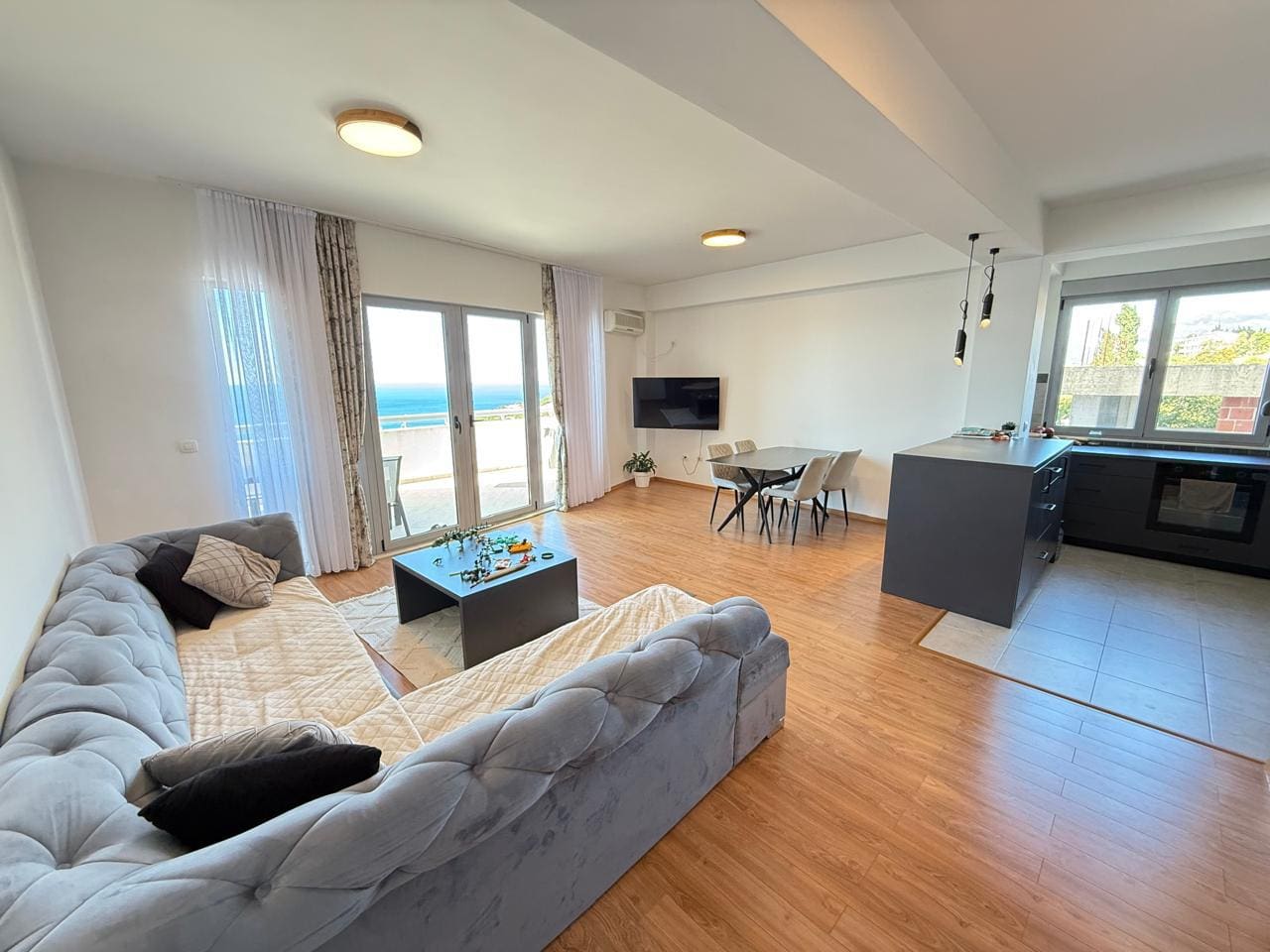 MRE-property (19) Апартаменты в Добра-Воде с видом на море – 129 м², 3 спальни, парковка и рассрочка — Черногория