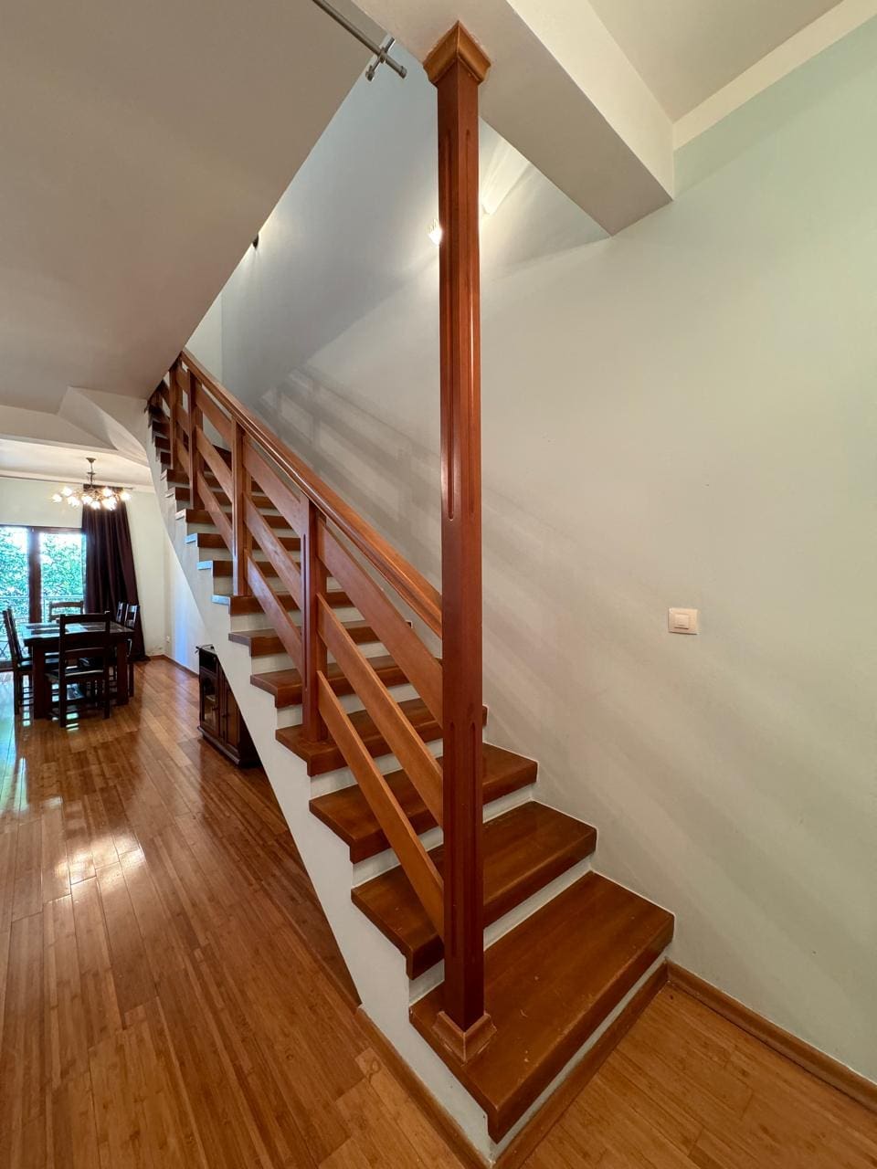 Montenegro Estates Karadağ (10) Risan Dubleks Daire – 130 m², Deniz Manzaralı ve Havuzlu — Karadağ
