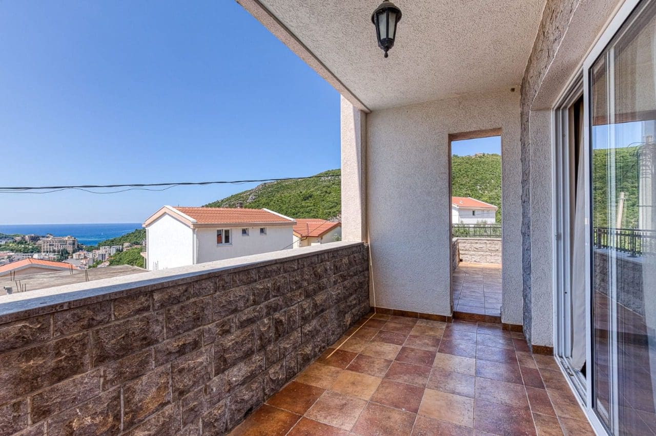 Montenegro Estates Montenegro (18) Villa mit Meerblick in Becici – 495 m² elegantes Zuhause mit Pool — Montenegro