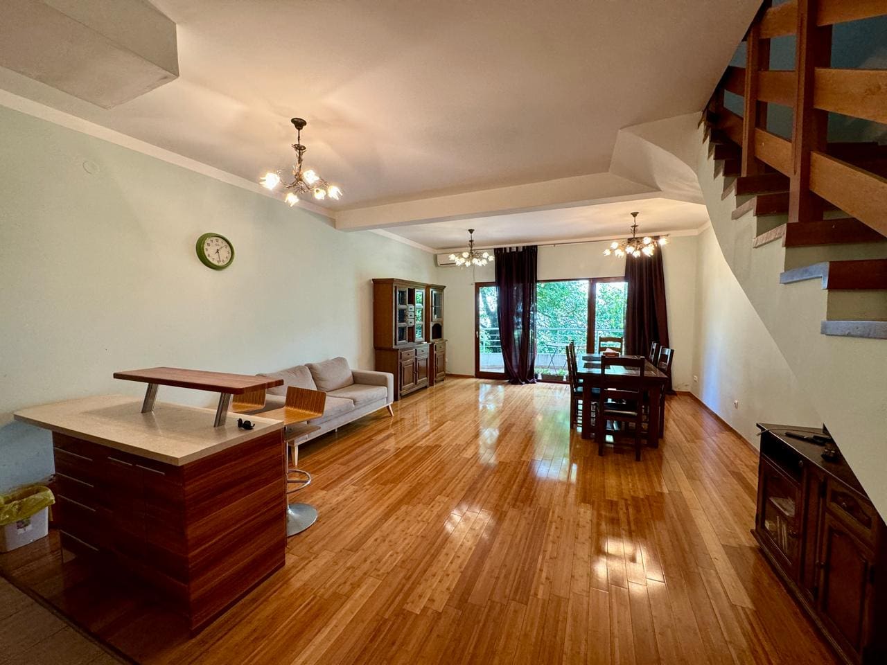 Montenegro Estates Karadağ (21) Risan Dubleks Daire – 130 m², Deniz Manzaralı ve Havuzlu — Karadağ
