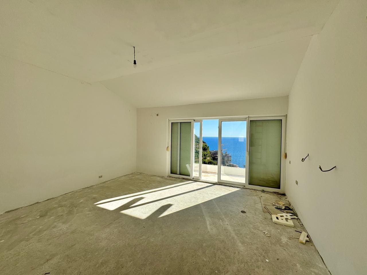 Montenegro Estates Черногория (3) Таунхаус с видом на море в Перажича-До – 250 м², 4 спальни — Черногория