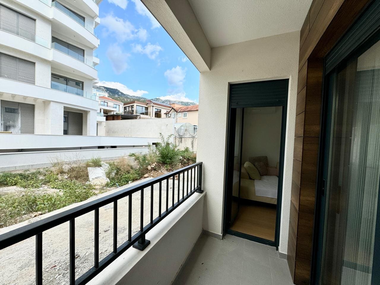 Montenegro Estates Montenegro (8) Ein-Zimmer-Wohnung in Becici – 45 m² modernes Zuhause — Montenegro