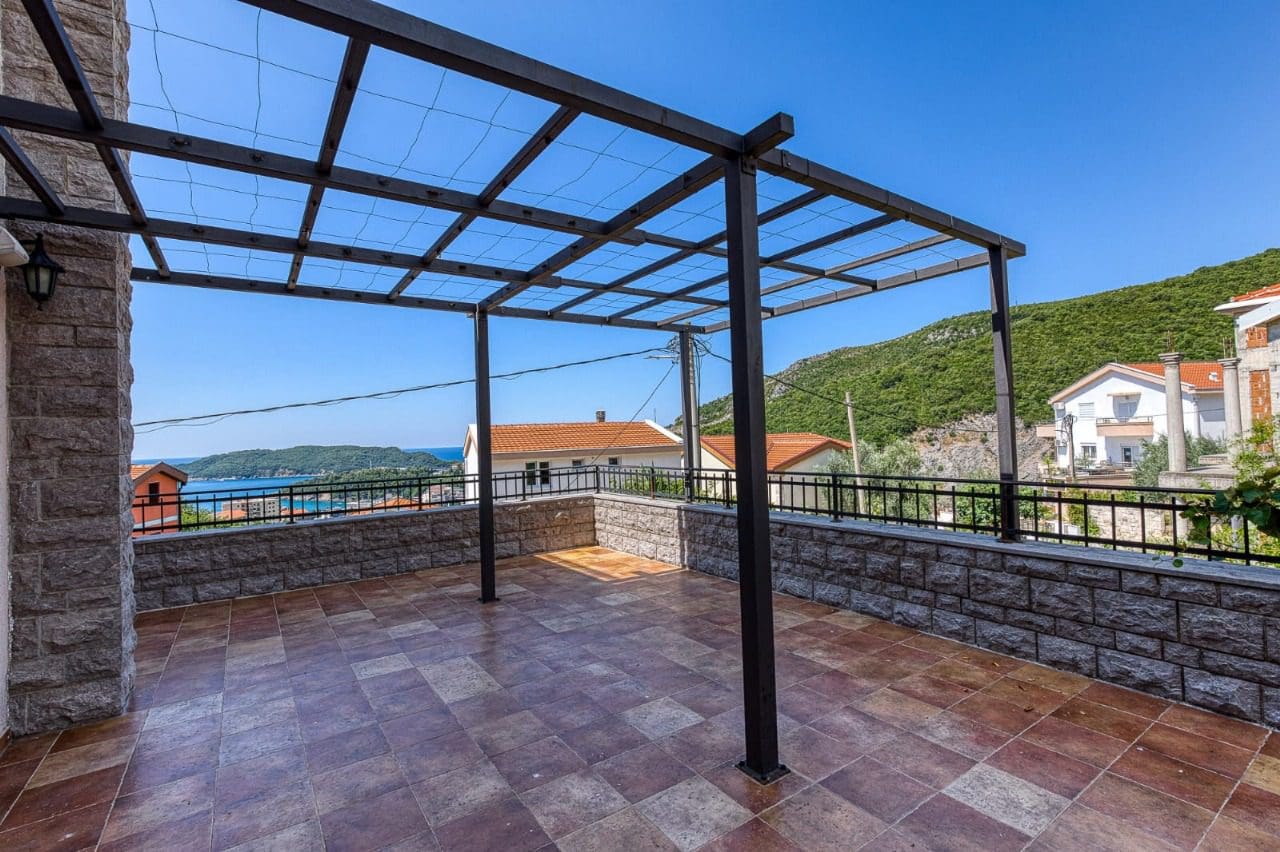 Montenegro Estates Montenegro (8) Villa mit Meerblick in Becici – 495 m² elegantes Zuhause mit Pool — Montenegro
