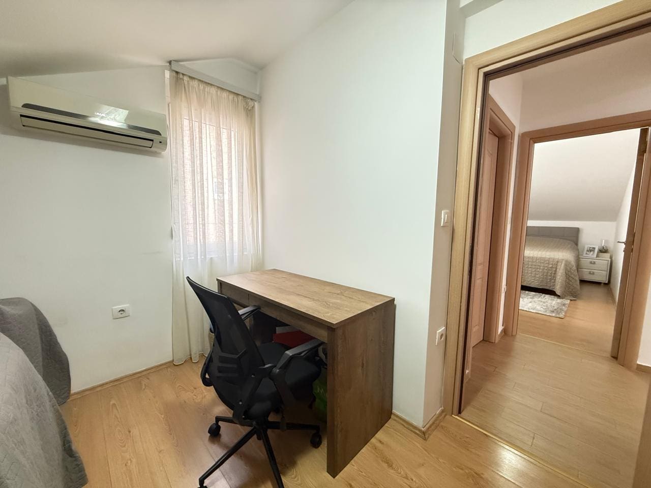 MRE-nekretnina Crna Gora (7) Stan u Dobroj Vodi – 73 m², pogled na more, garaža, 230 m do mora
