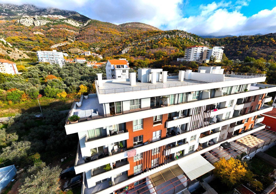 Apartment · Becici