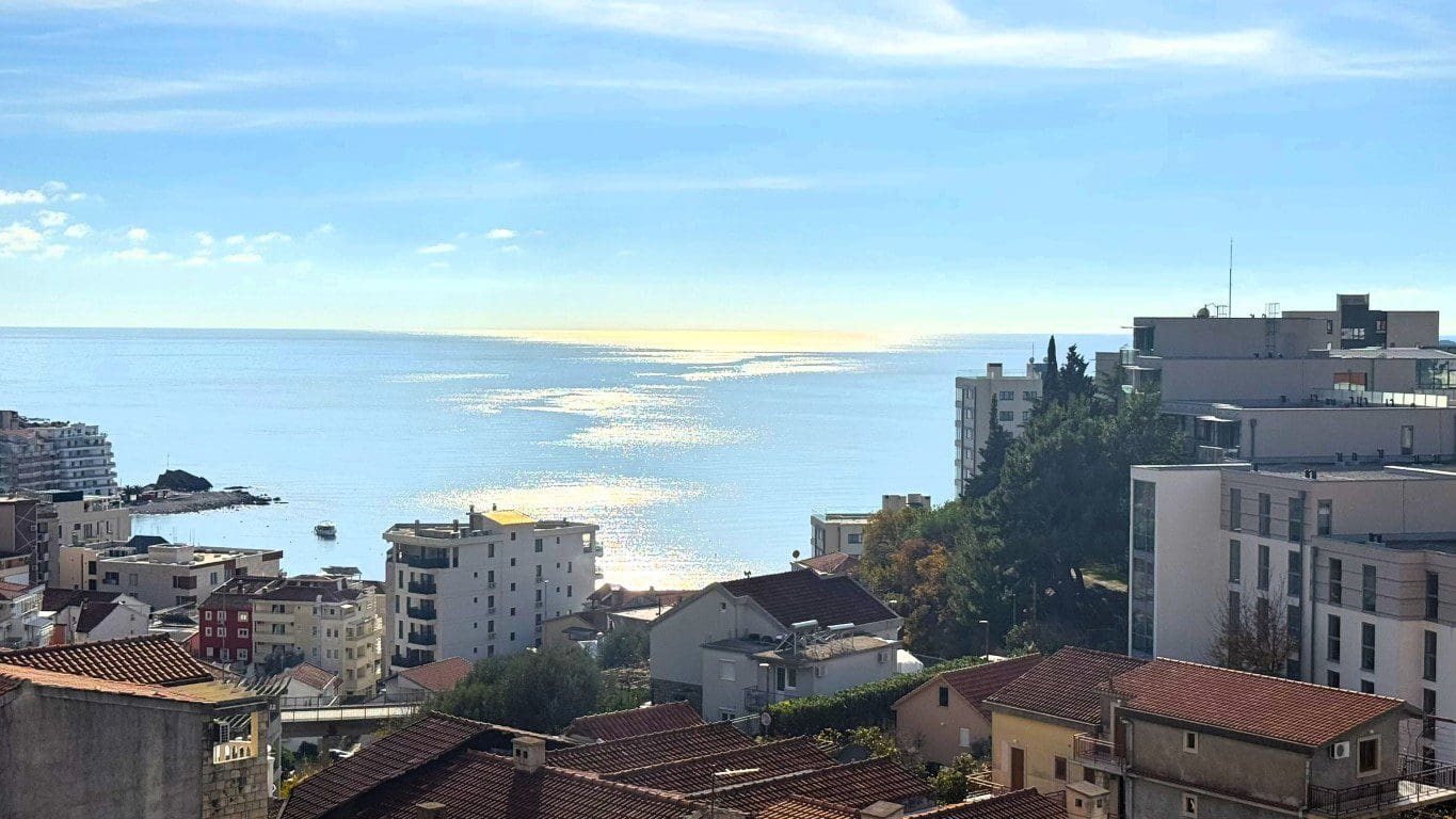 Apartment · Becici