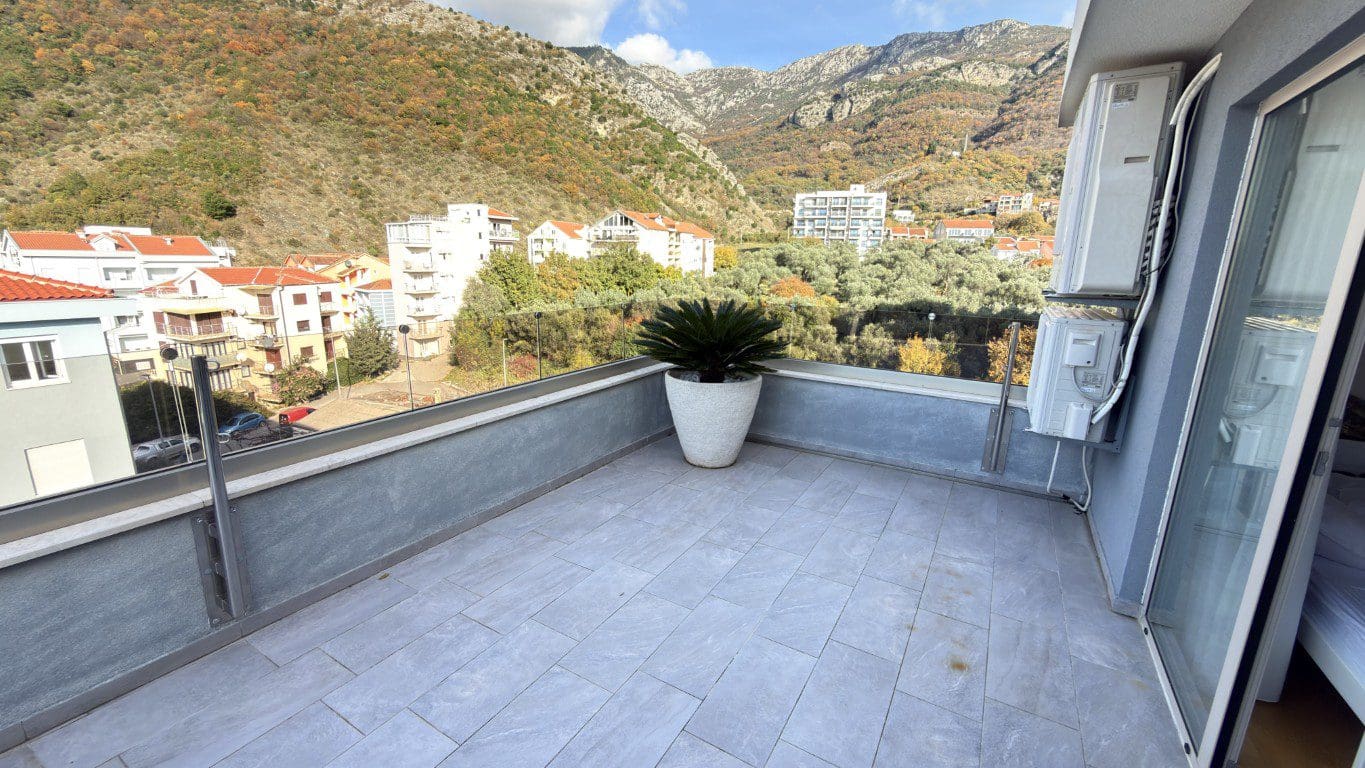Apartment · Becici