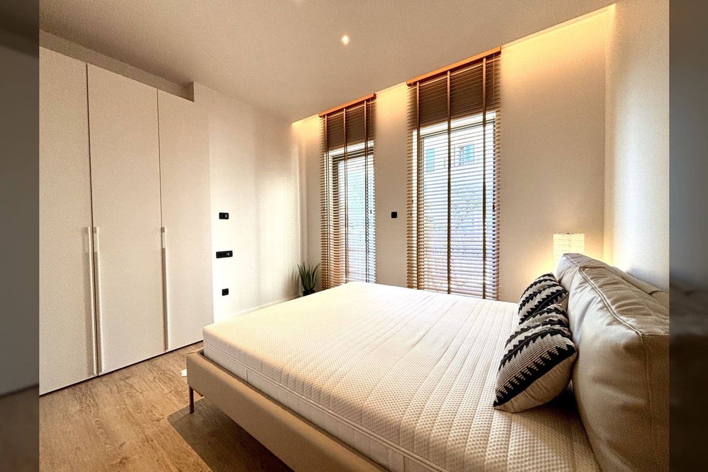 Montenegro Estates Karadağ (11) Boka Place Porto Montenegro'de Üç Yatak Odalı Daire — Karadağ