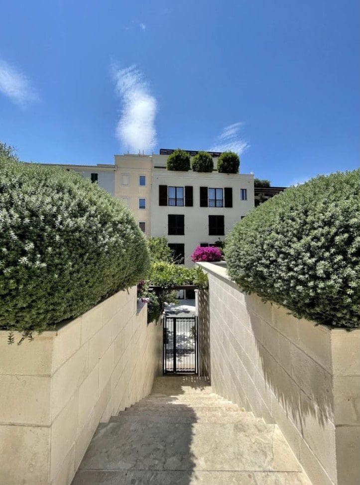 Montenegro Estates Montenegro (2) Luxus-Duplex Porto Montenegro – Erstklassiges Wohnen mit 3 Schlafzimmern — Montenegro