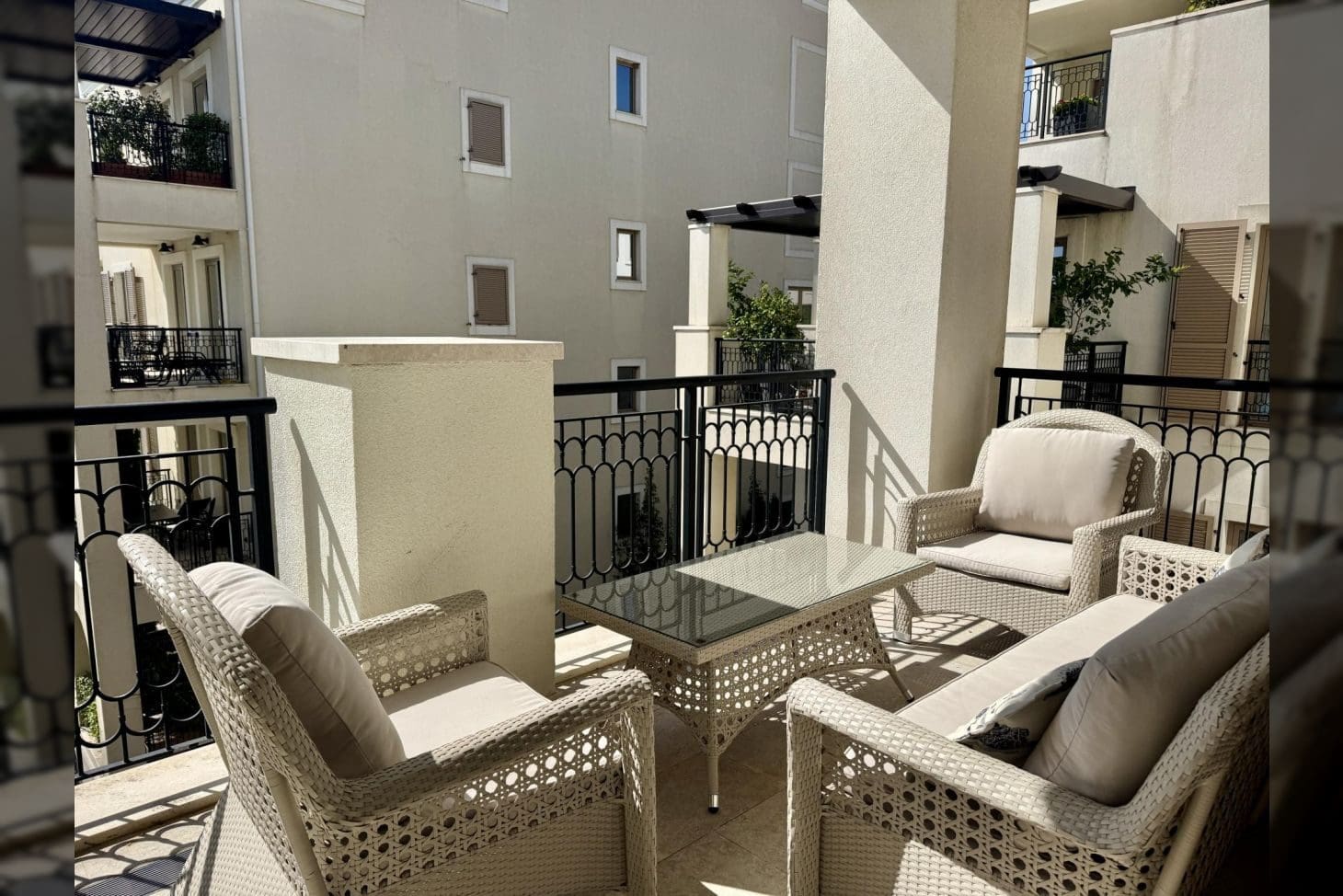Montenegro Estates Crna Gora (2) Apartman sa pogledom na more Porto Montenegro – Luksuzni dom sa 2 spavaće sobe — Crna Gora