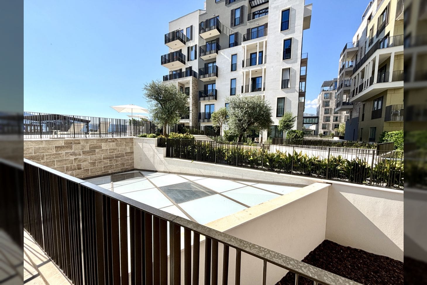 Montenegro Estates Karadağ (9) Boka Place Porto Montenegro'de Üç Yatak Odalı Daire — Karadağ
