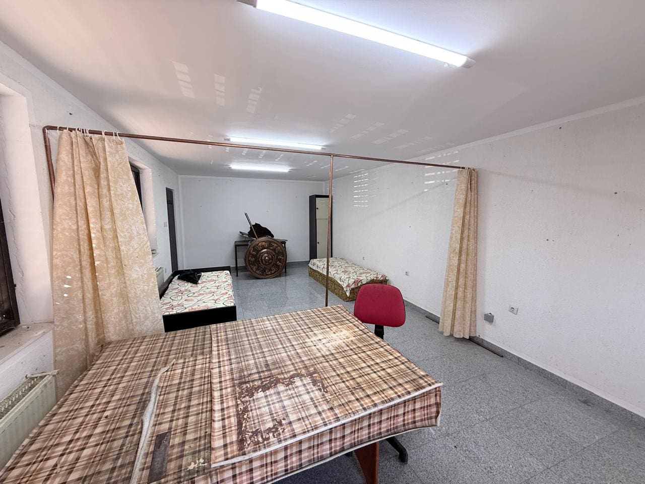MRE-property Czarnogóra (20) Dom na sprzedaż w Barze – legalny dwupiętrowy obiekt blisko morza — Czarnogóra