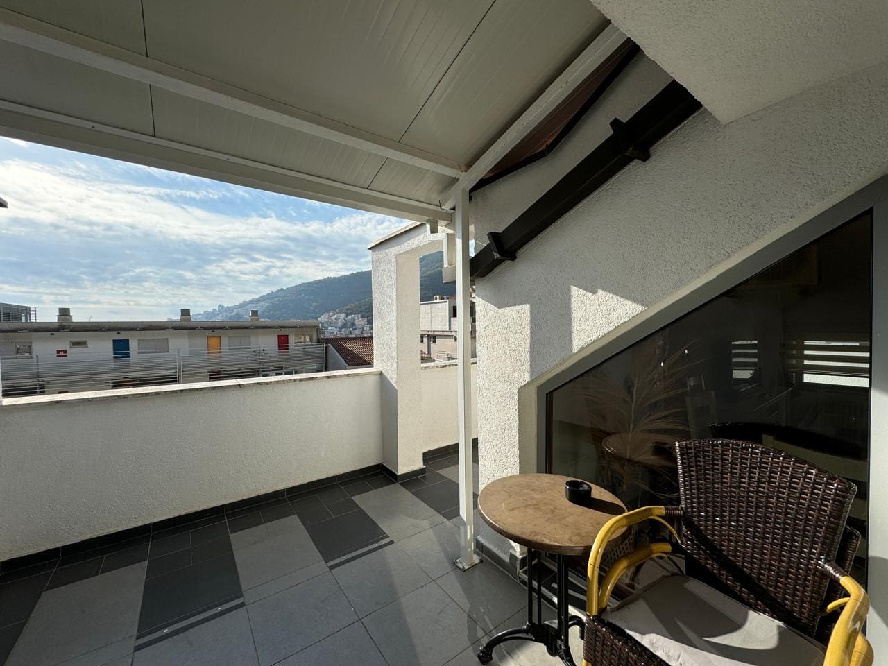 Montenegro Estates Czarnogóra (24) Apartament penthouse na sprzedaż w Budvie – doskonała lokalizacja — Czarnogóra
