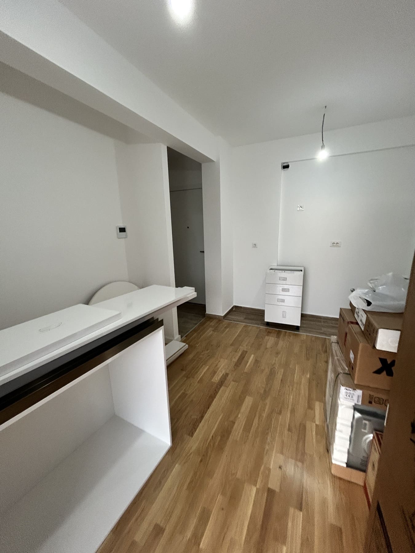 Apartment · Bar