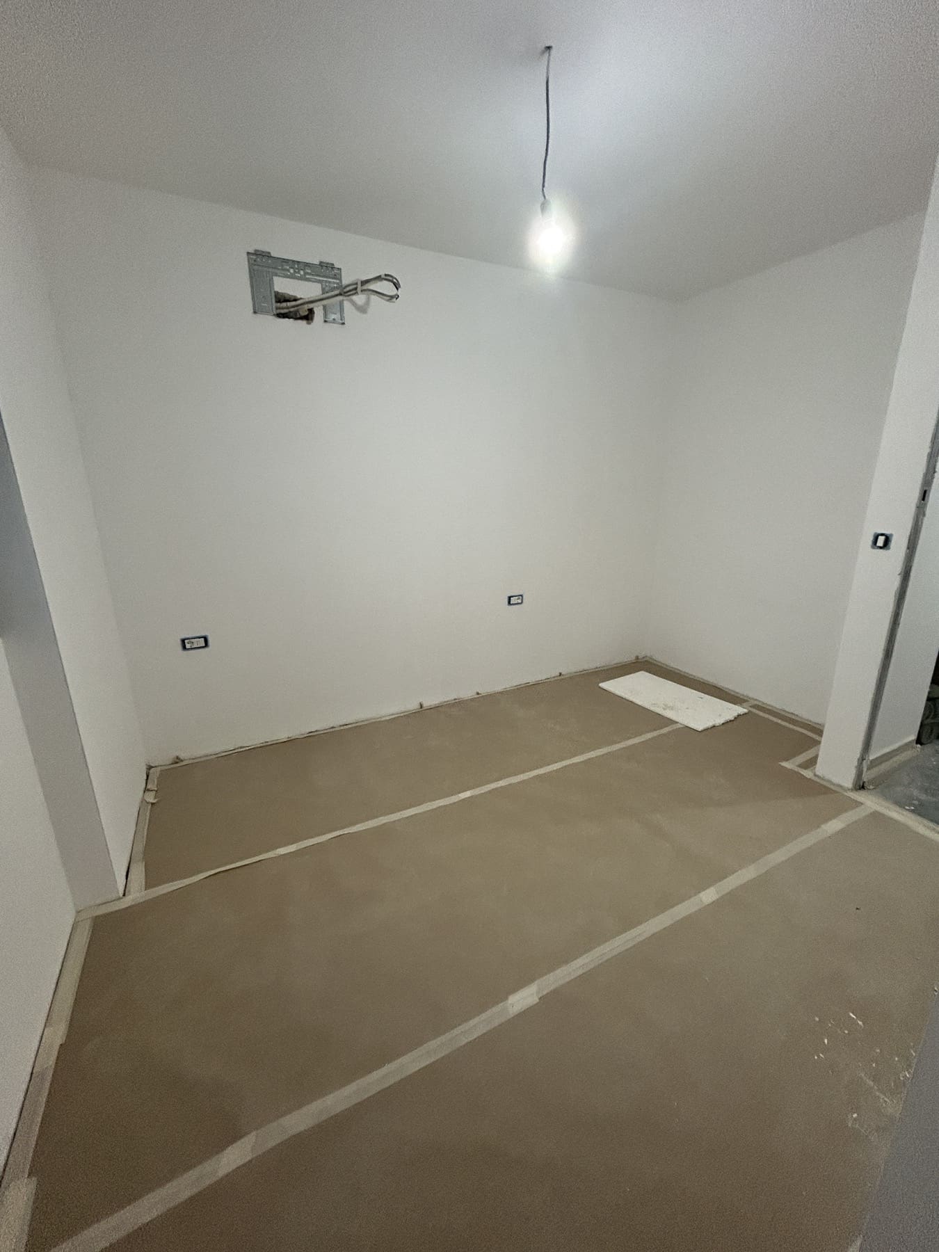 Apartment · Bar