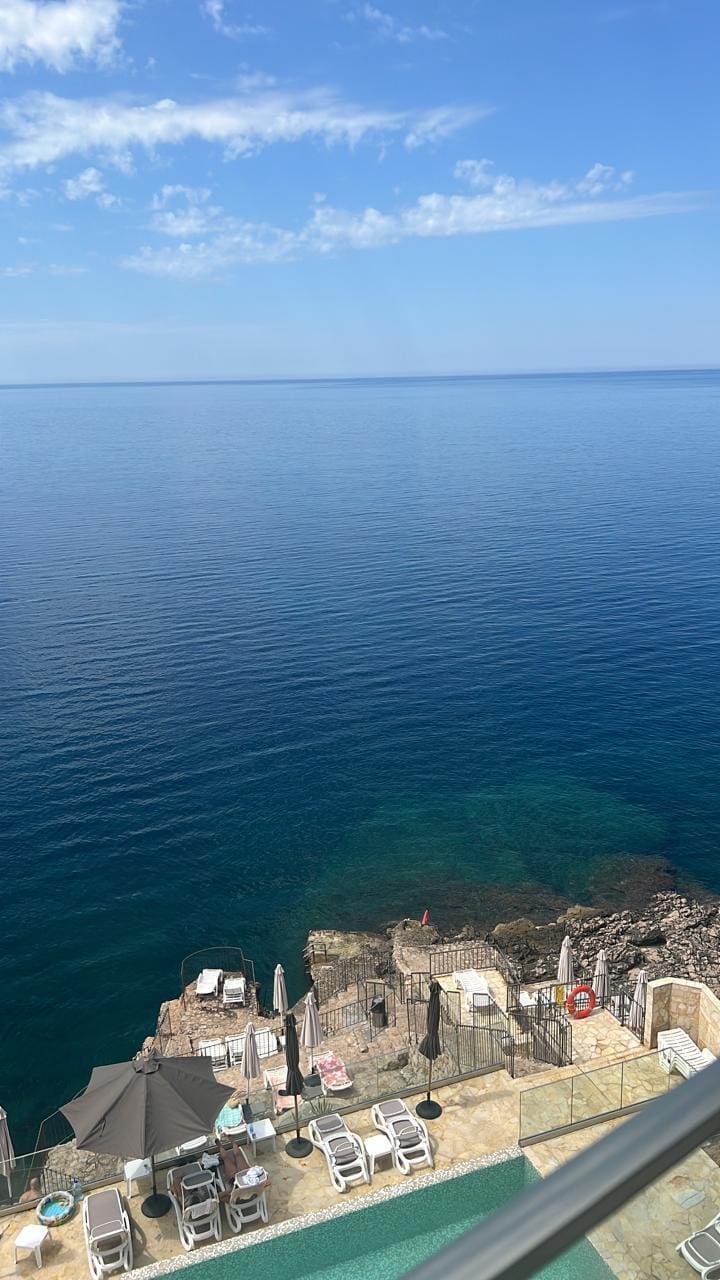Huoneisto · Dobra Voda