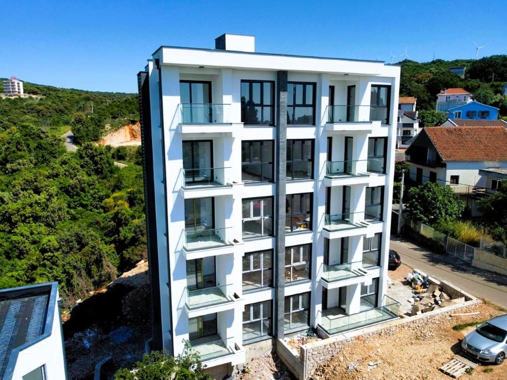 Apartment · Utjeha
