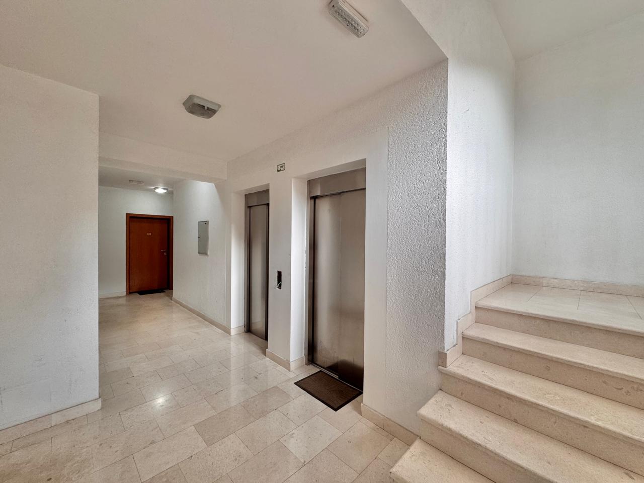 1-Zimmer-Wohnung in Budva zu verkaufen (10) 1-Zimmer-Wohnung in Budva zu verkaufen — 61 m², in der Nähe der Mega Mall