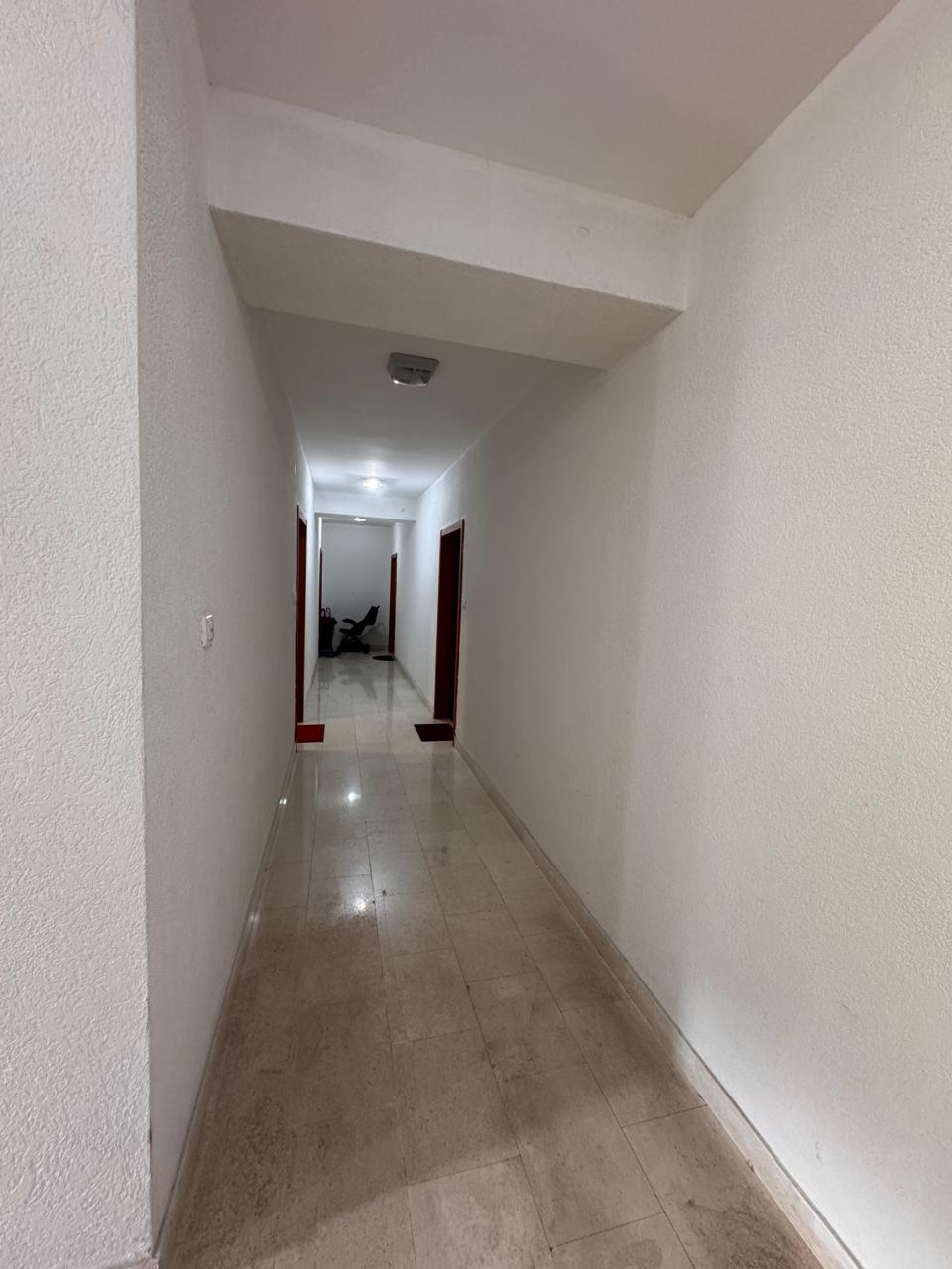 1-Zimmer-Wohnung in Budva zu verkaufen (11) 1-Zimmer-Wohnung in Budva zu verkaufen — 61 m², in der Nähe der Mega Mall