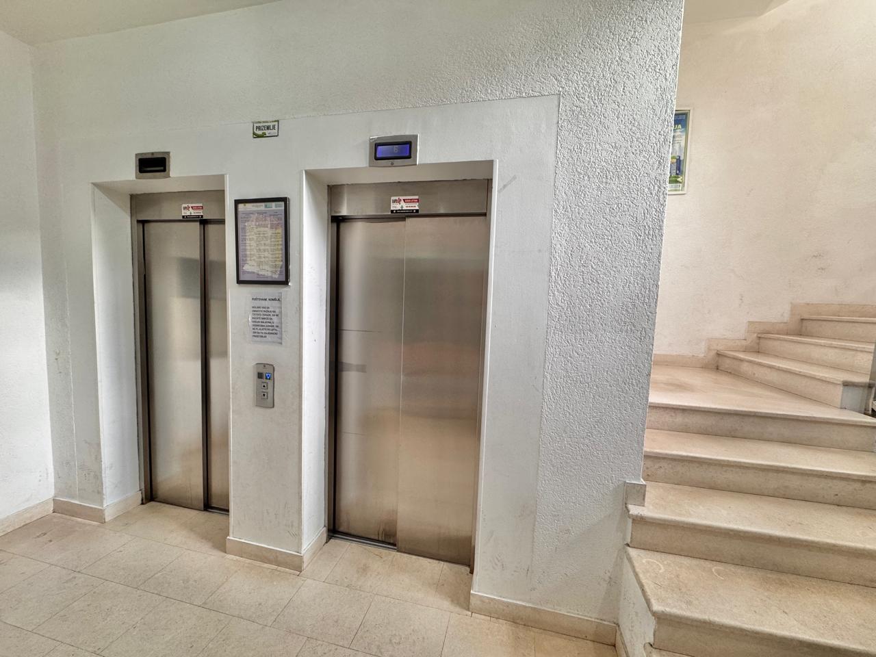 1-Zimmer-Wohnung in Budva zu verkaufen (13) 1-Zimmer-Wohnung in Budva zu verkaufen — 61 m², in der Nähe der Mega Mall