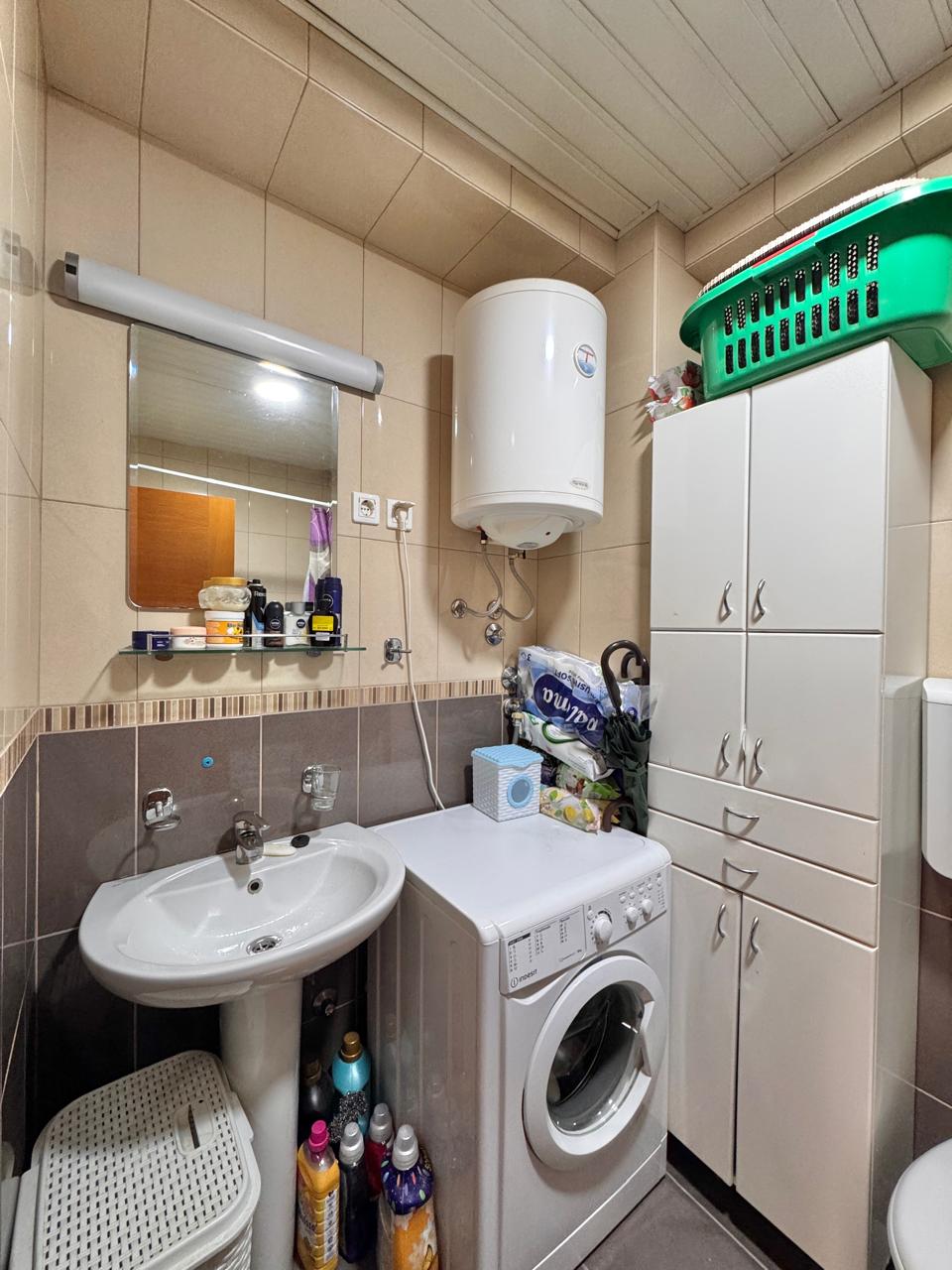 1-Zimmer-Wohnung in Budva zu verkaufen (4) 1-Zimmer-Wohnung in Budva zu verkaufen — 61 m², in der Nähe der Mega Mall