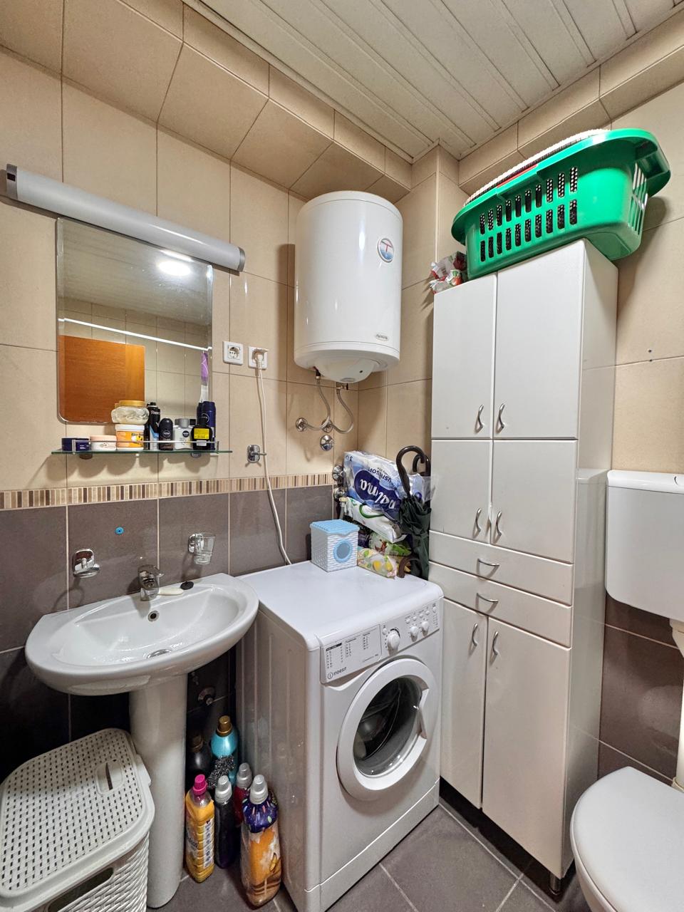 1-Zimmer-Wohnung in Budva zu verkaufen (7) 1-Zimmer-Wohnung in Budva zu verkaufen — 61 m², in der Nähe der Mega Mall