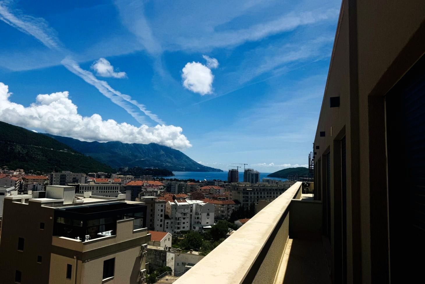 Huoneisto · Budva