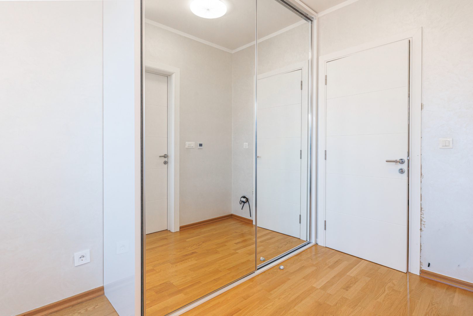 luksusowy-penthouse-na-sprzedaż-Bečići-Budva- (22) Luksusowy penthouse na sprzedaż w Bečići, Budva