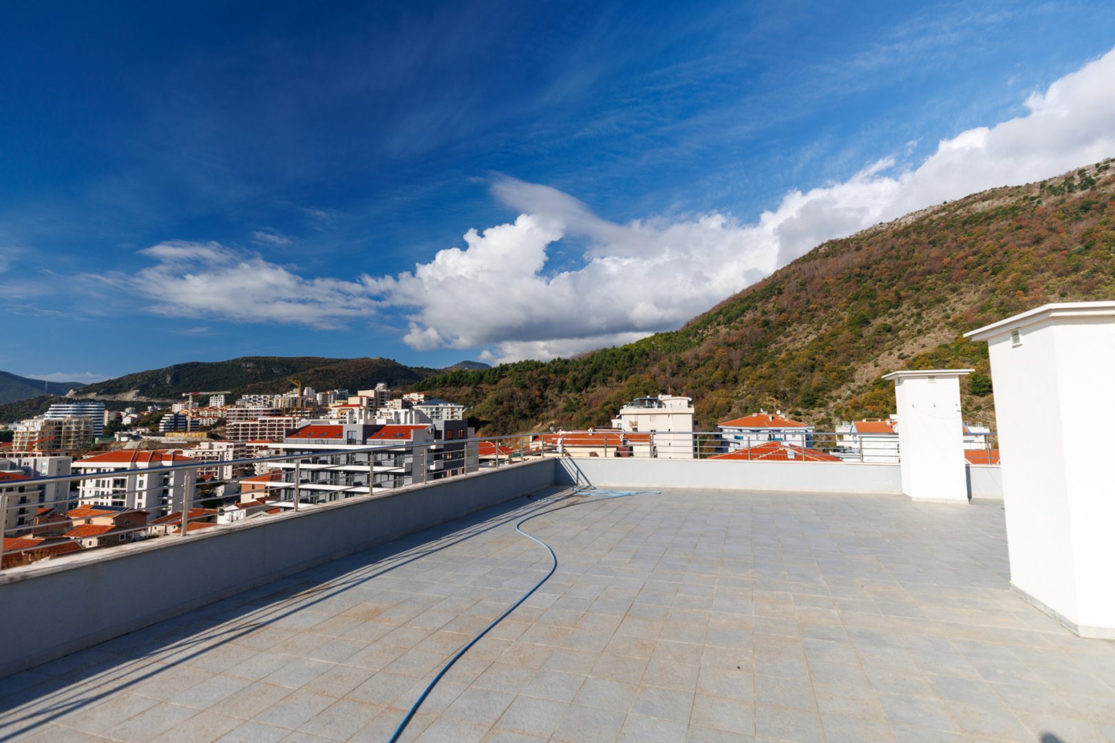 luksusowy-penthouse-na-sprzedaż-Bečići-Budva- (5) Luksusowy penthouse na sprzedaż w Bečići, Budva
