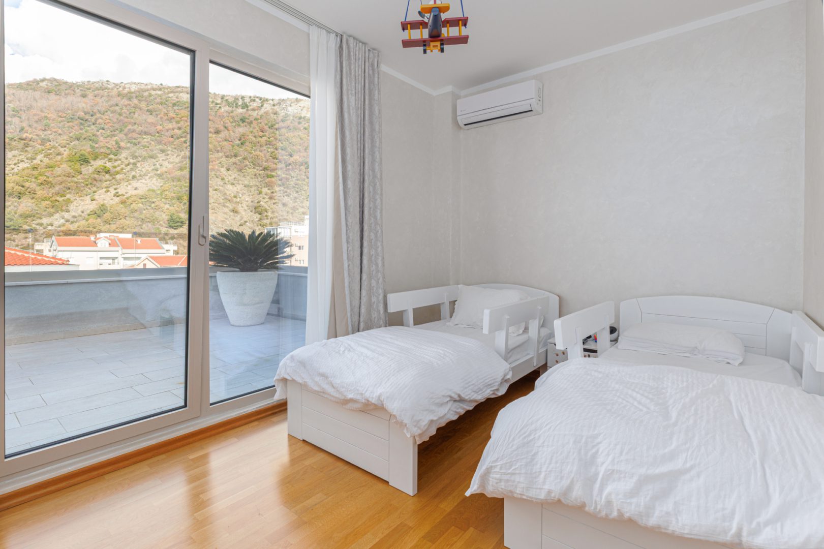 luksusowy-penthouse-na-sprzedaż-Bečići-Budva- (8) Luksusowy penthouse na sprzedaż w Bečići, Budva