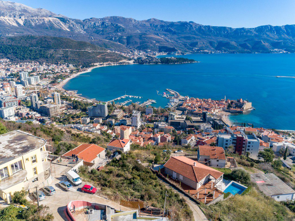 zemljište-na-prodaju-u-Budvi- (26) Zemljište na prodaju u Budvi — 789 m²