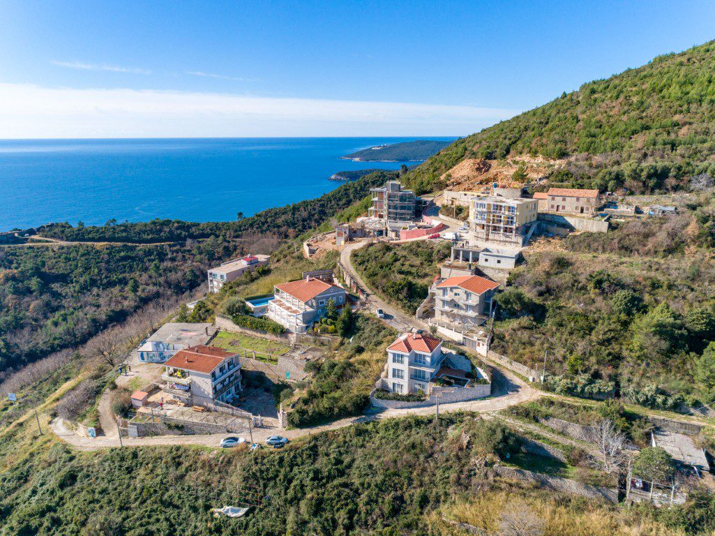 plac-na-prodaju-u-Budvi- (34) Zemljište na prodaju u Budvi — 789 m²