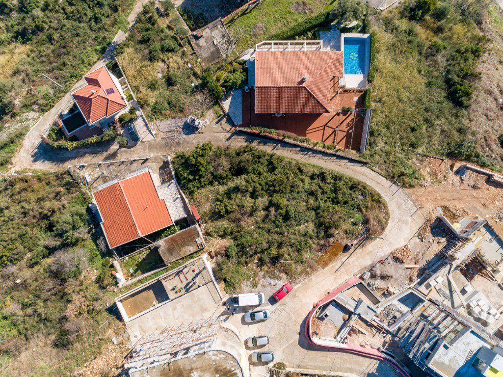 plac-na-prodaju-u-Budvi- (35) Zemljište na prodaju u Budvi — 789 m²